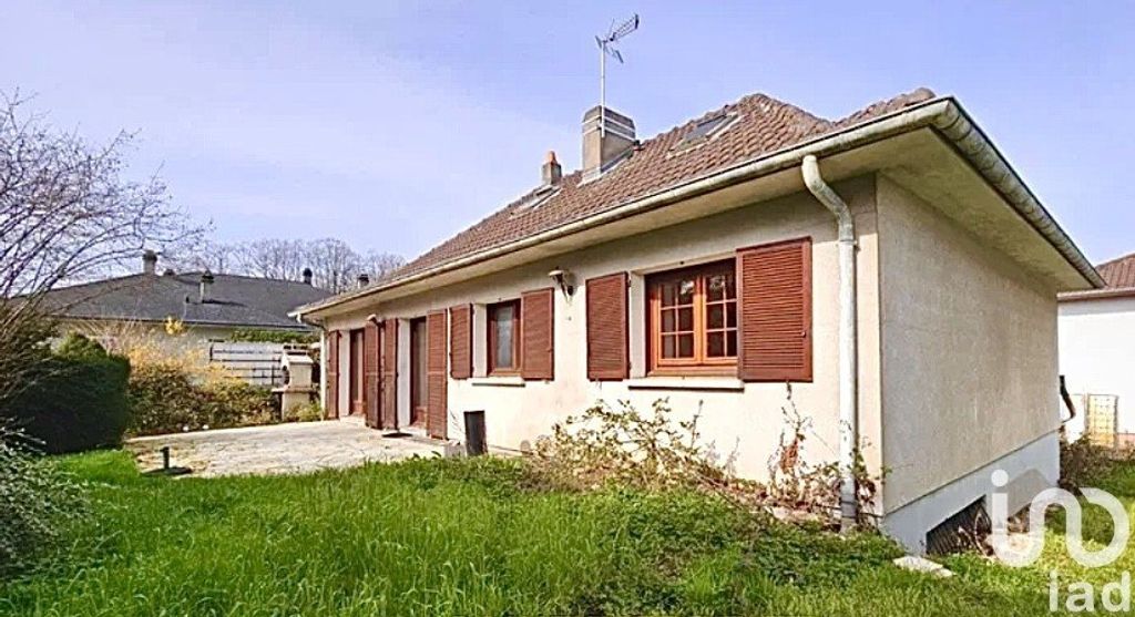 Achat maison à vendre 3 chambres 122 m² - Moulins-lès-Metz