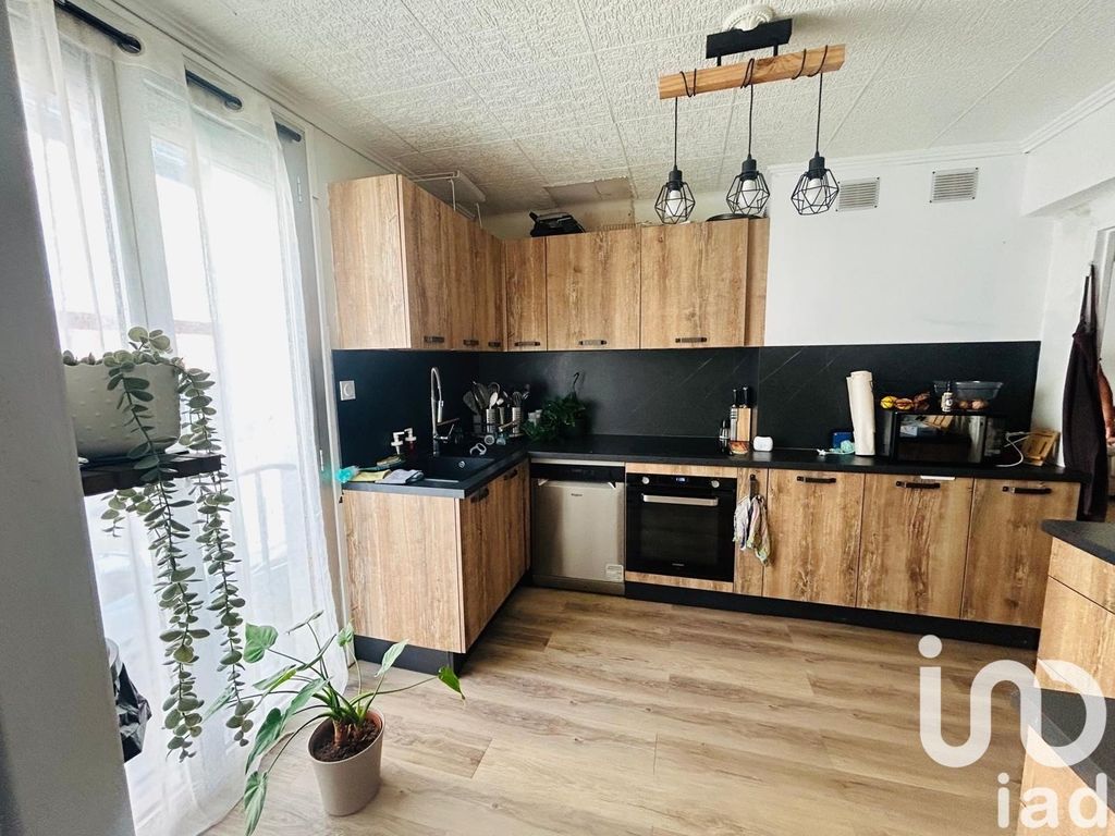 Achat appartement à vendre 4 pièces 87 m² - Sète