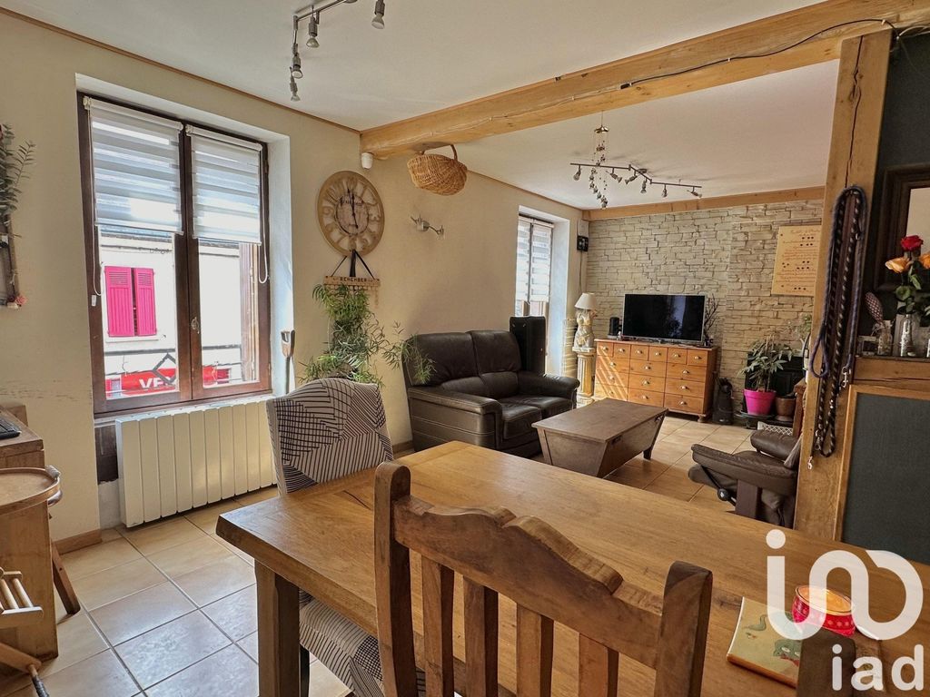 Achat maison à vendre 2 chambres 76 m² - Sainte-Mesme