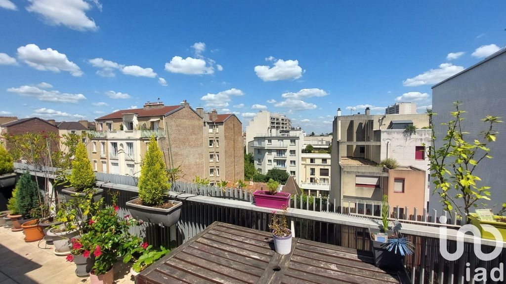 Achat appartement à vendre 4 pièces 77 m² - Courbevoie