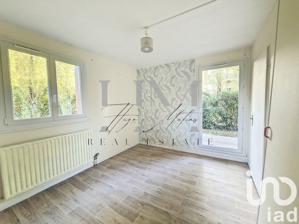 Achat appartement à vendre 2 pièces 44 m² - Pontault-Combault