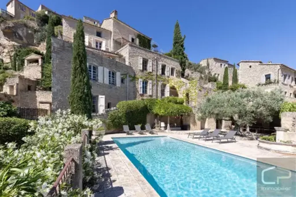 Achat maison à vendre 6 chambres 598 m² - Gordes