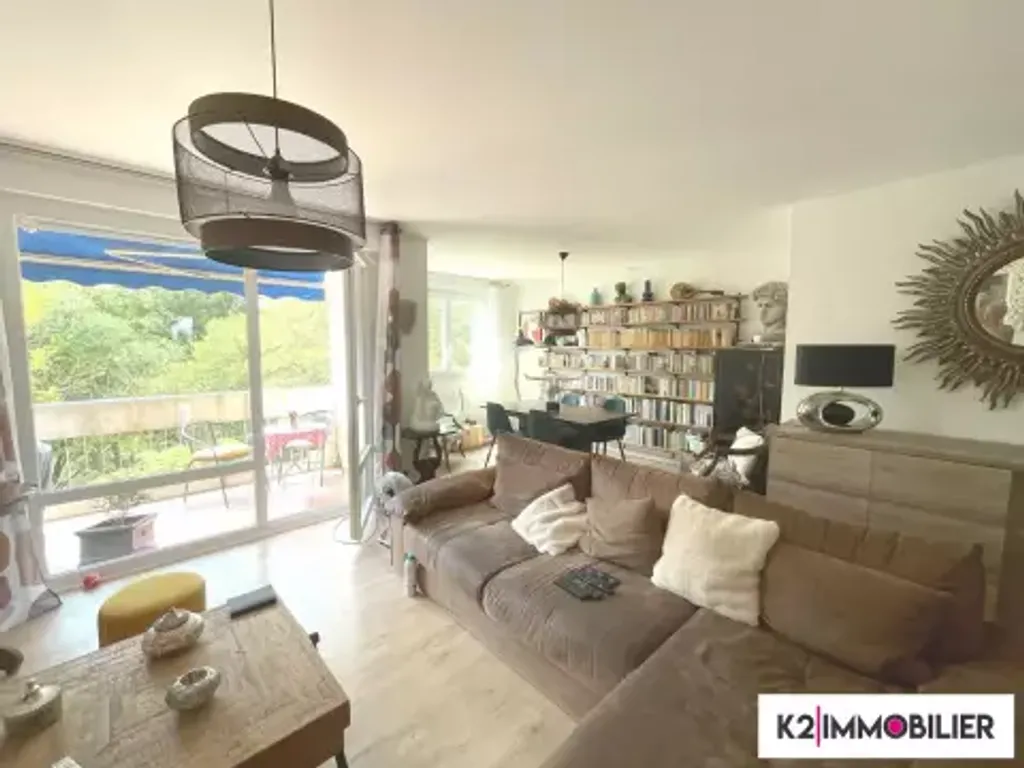 Achat appartement à vendre 5 pièces 109 m² - Montélimar