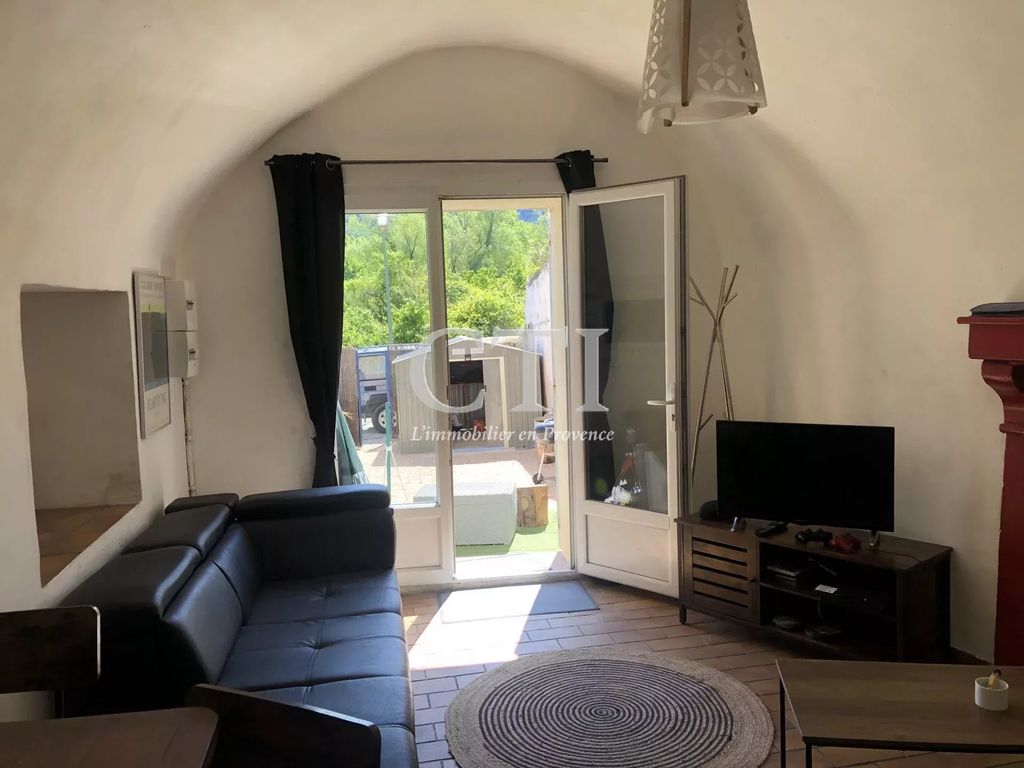 Achat maison à vendre 3 chambres 75 m² - Vaison-la-Romaine