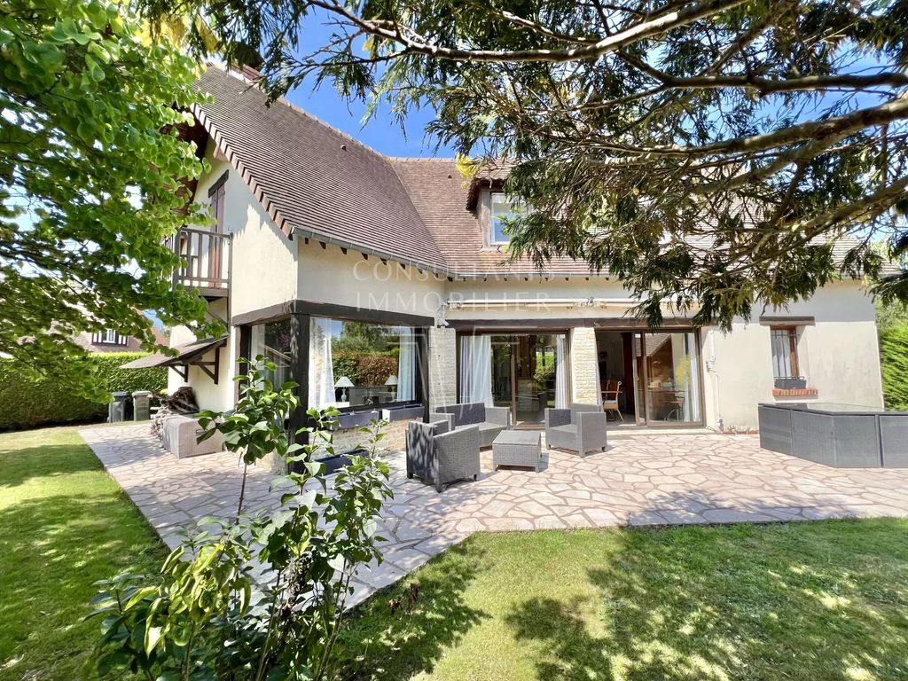 Achat maison à vendre 3 chambres 140 m² - Deauville