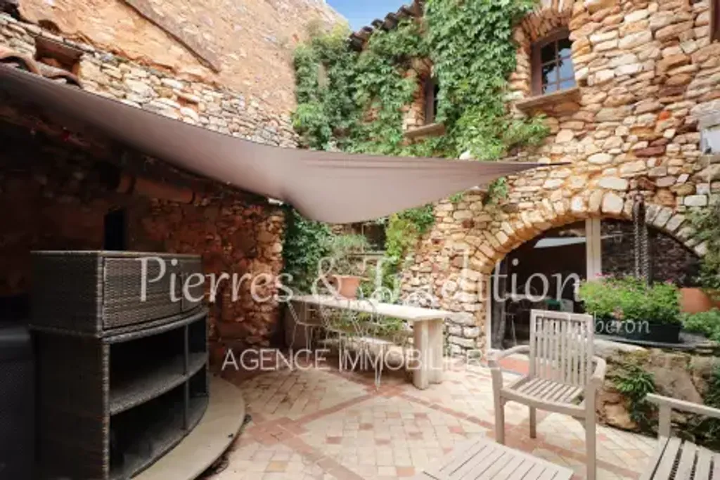 Achat appartement à vendre 6 pièces 145 m² - Roussillon