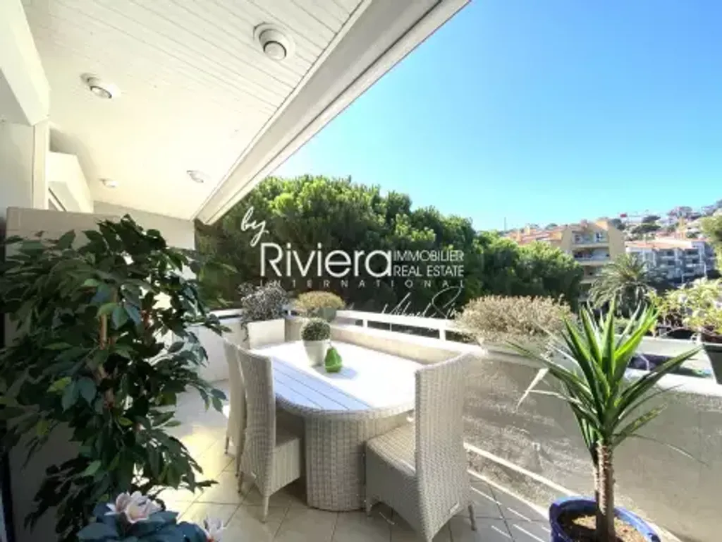 Achat appartement à vendre 4 pièces 99 m² - Cavalaire-sur-Mer