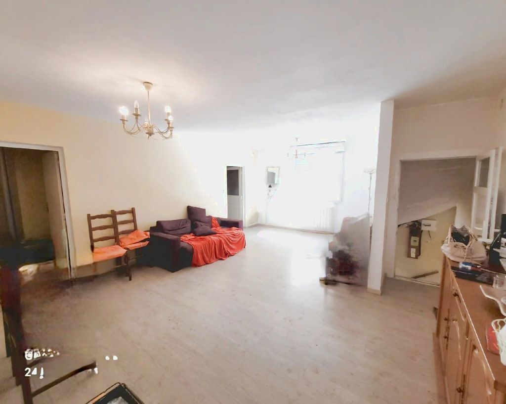 Achat maison à vendre 2 chambres 78 m² - Montpeyroux