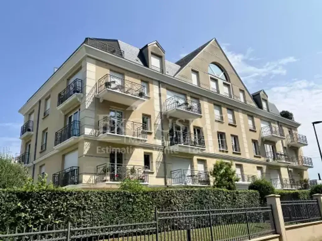 Achat appartement à vendre 5 pièces 124 m² - Trouville-sur-Mer