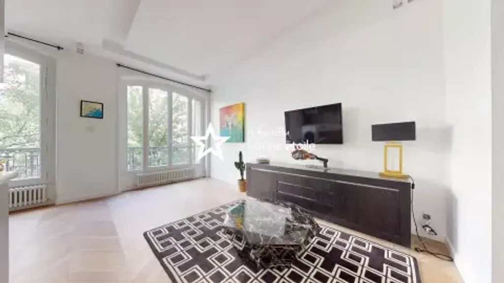 Achat appartement à vendre 3 pièces 60 m² - Paris 18ème arrondissement