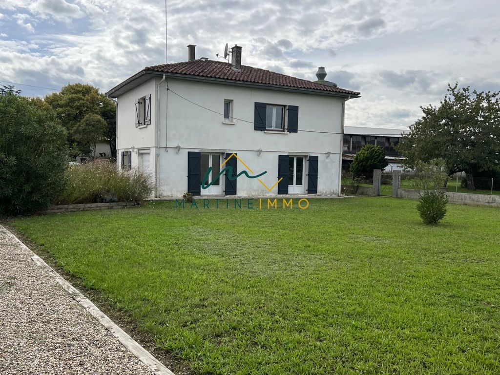 Achat maison à vendre 4 chambres 127 m² - Lamothe-Landerron