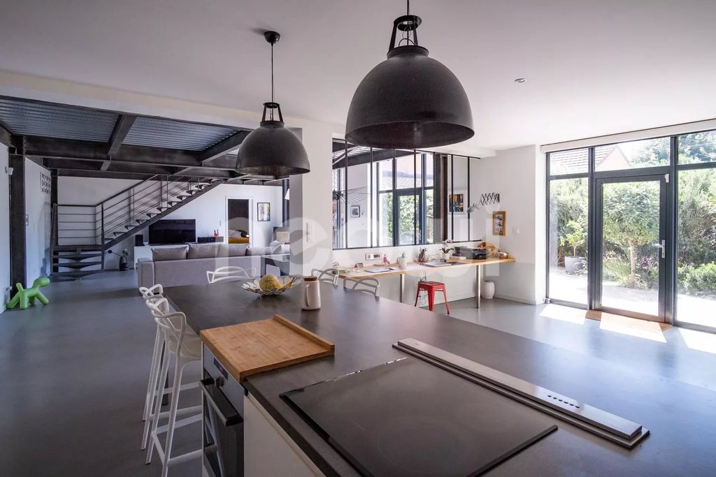 Achat loft à vendre 7 pièces 187 m² - Villefranche-sur-Saône