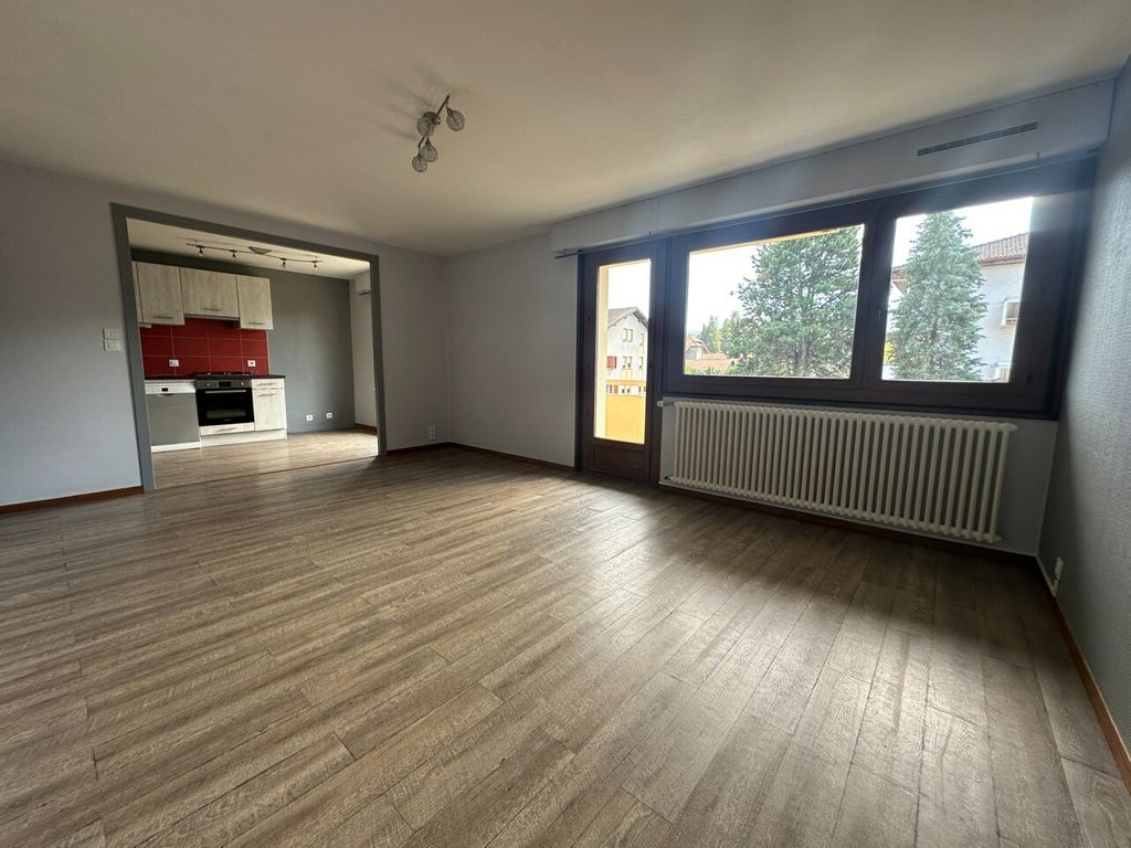 Achat appartement à vendre 3 pièces 70 m² - Reignier-Ésery