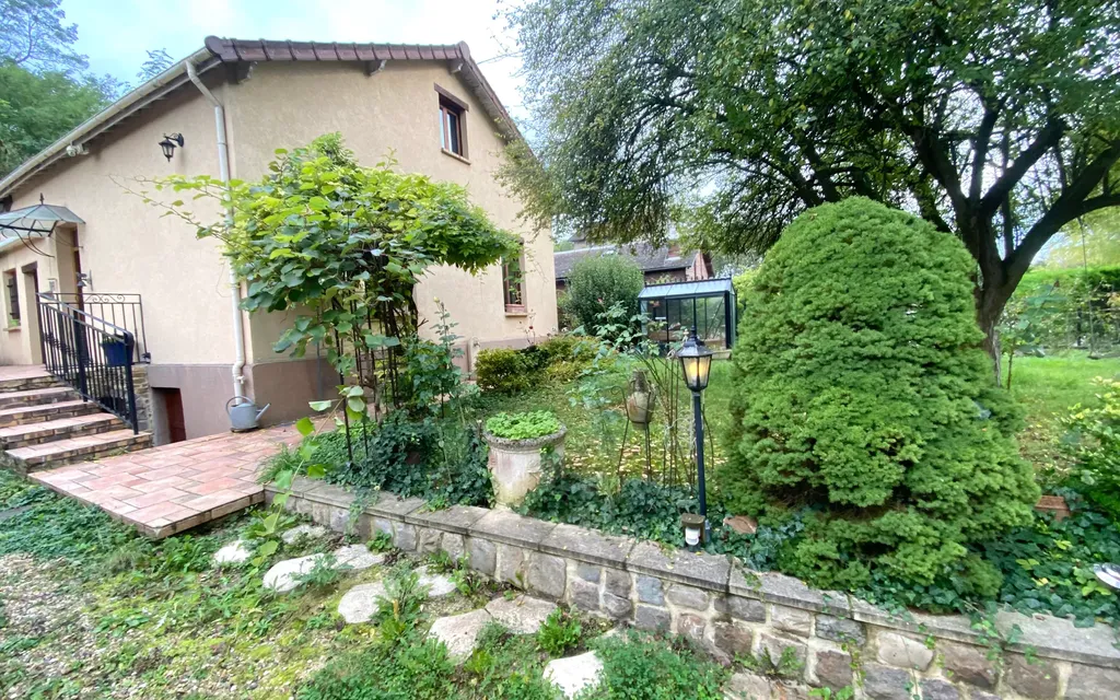 Achat maison à vendre 4 chambres 116 m² - Auvers-sur-Oise