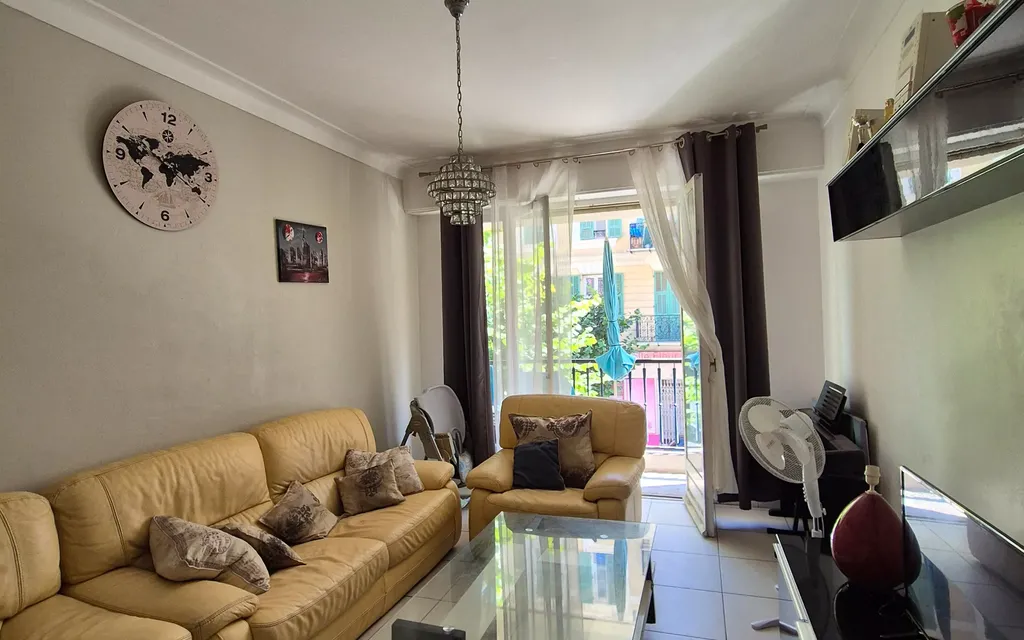 Achat appartement à vendre 3 pièces 67 m² - Nice