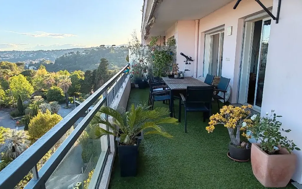 Achat appartement à vendre 3 pièces 113 m² - Nice