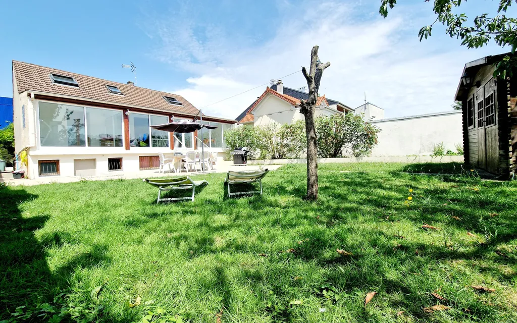 Achat maison à vendre 4 chambres 138 m² - Villiers-sur-Marne