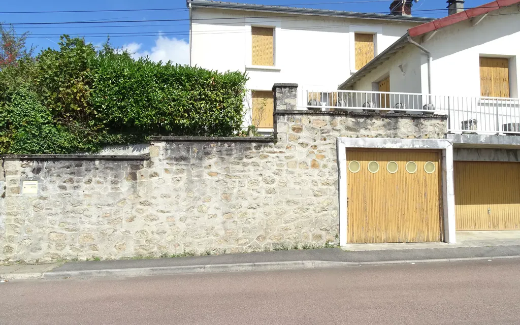 Achat maison à vendre 2 chambres 102 m² - Saint-Junien