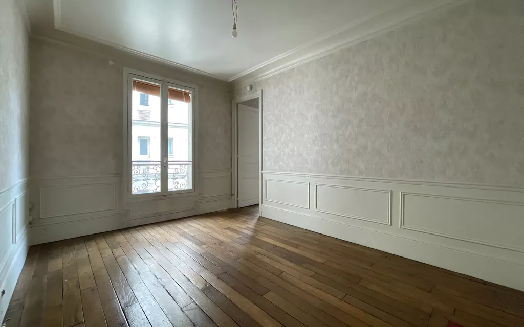 Achat appartement à vendre 2 pièces 34 m² - Paris 18ème arrondissement