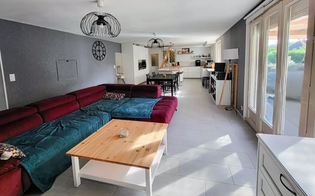 Achat maison à vendre 3 chambres 119 m² - Fay-aux-Loges