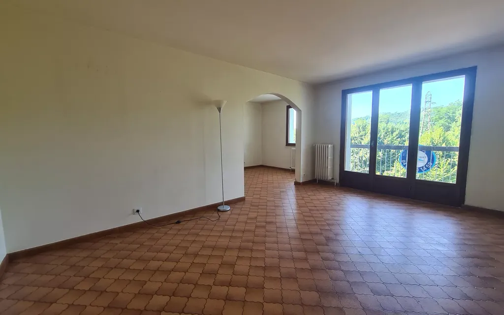 Achat appartement à vendre 3 pièces 85 m² - Rumilly