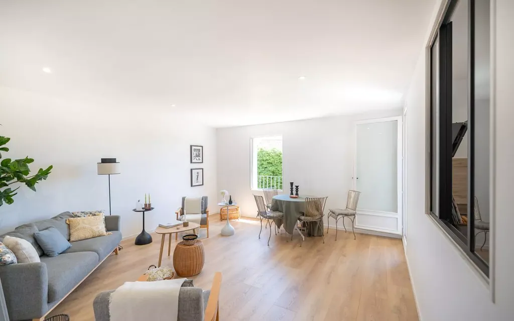 Achat appartement à vendre 4 pièces 77 m² - Fréjus