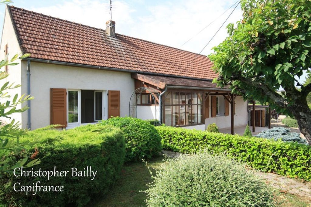 Achat maison à vendre 2 chambres 74 m² - Vitry-sur-Loire