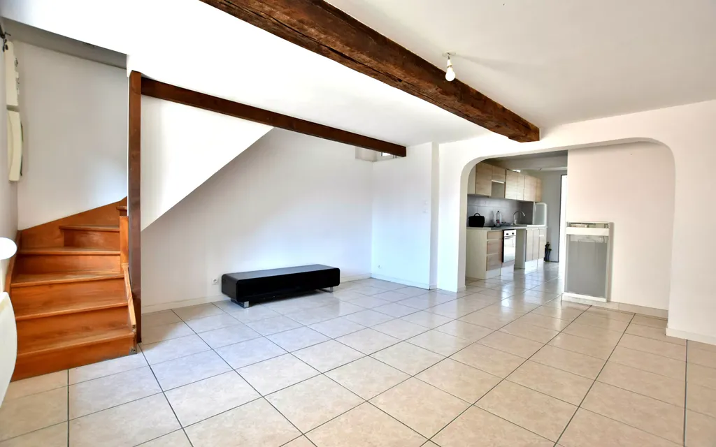 Achat maison à vendre 1 chambre 59 m² - Saint-Sauveur