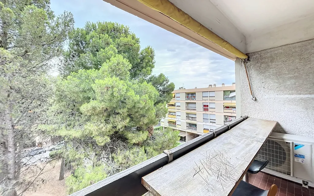 Achat appartement à vendre 3 pièces 62 m² - Fréjus