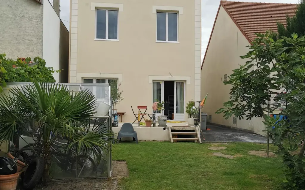 Achat maison à vendre 4 chambres 115 m² - Gagny