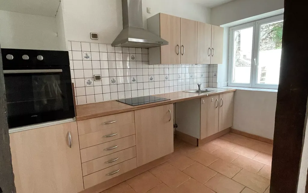 Achat maison à vendre 3 chambres 131 m² - Château-Renault