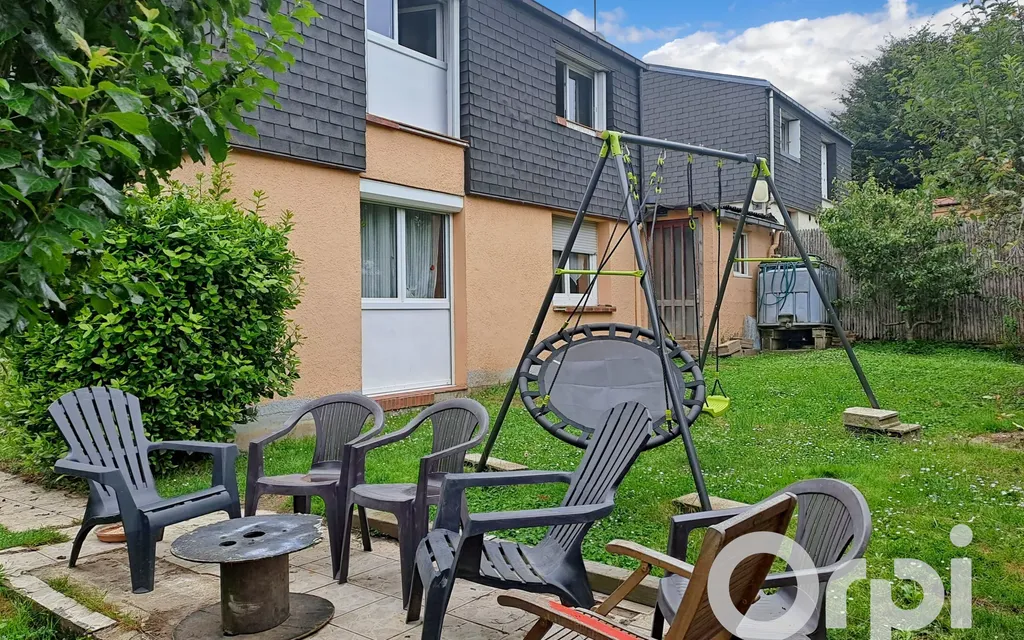 Achat maison à vendre 3 chambres 87 m² - Ferrières-en-Bray