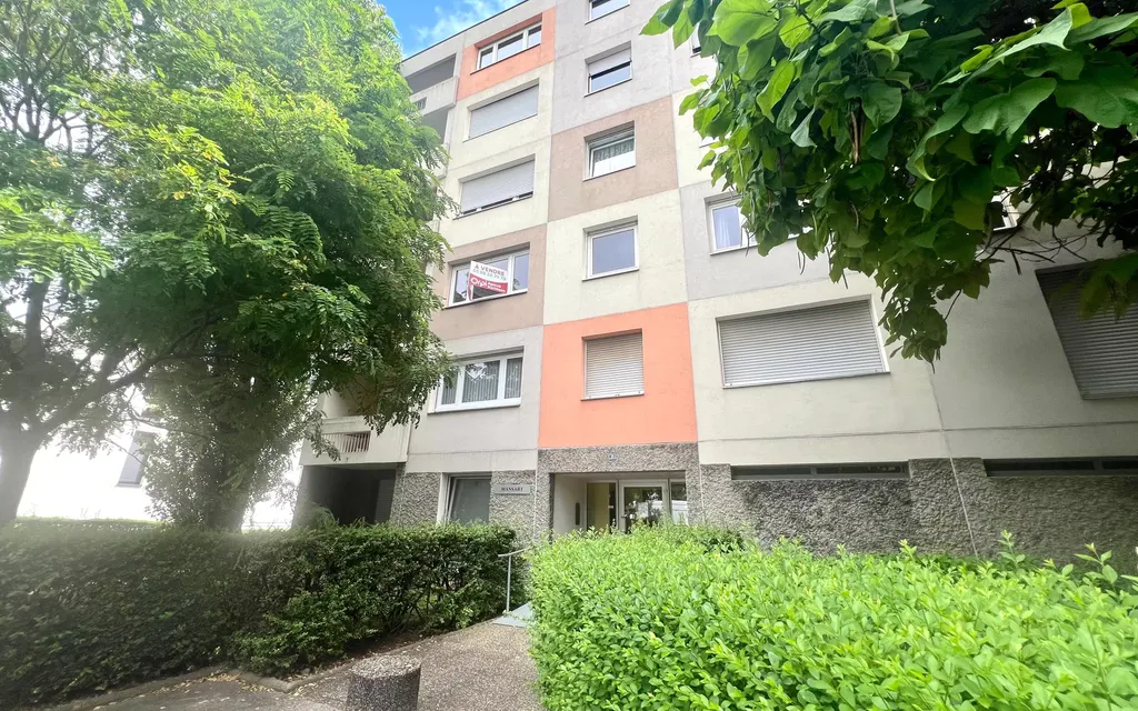 Achat appartement à vendre 4 pièces 85 m² - Bischheim