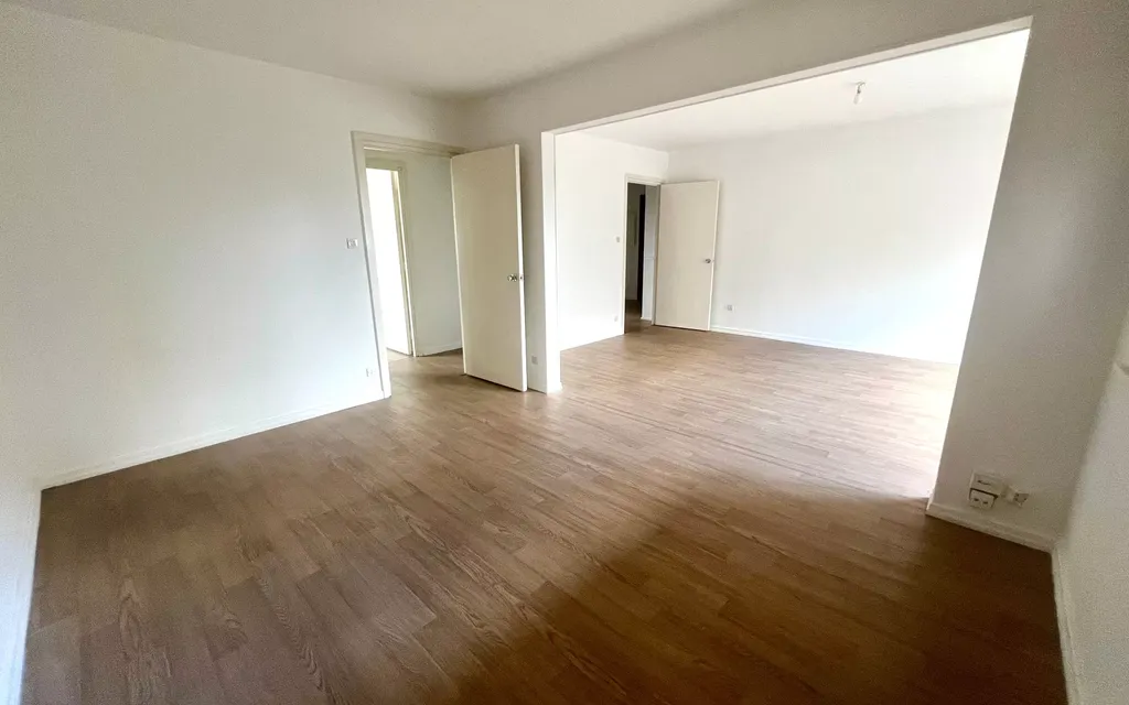 Achat appartement à vendre 4 pièces 85 m² - Bischheim