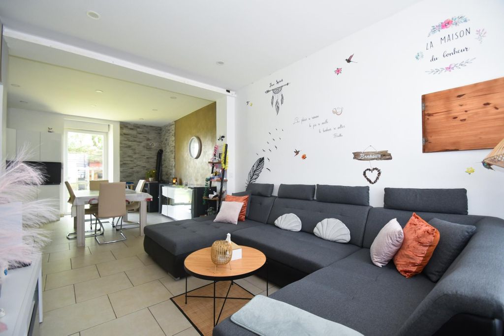 Achat maison à vendre 2 chambres 89 m² - Trieux