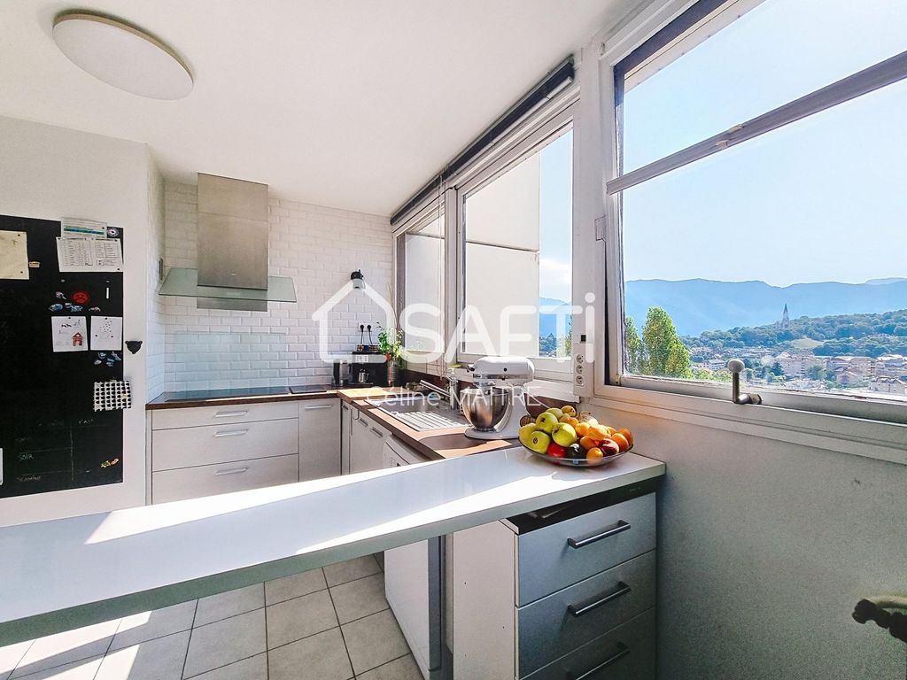 Achat appartement à vendre 4 pièces 85 m² - Annecy