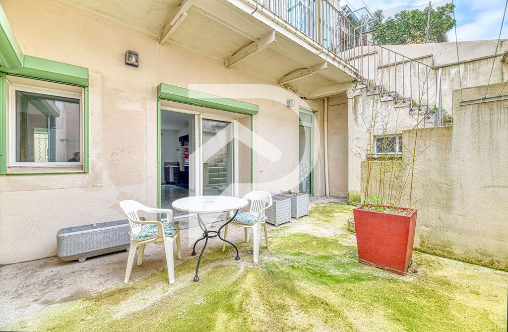 Achat maison à vendre 5 chambres 130 m² - Nîmes