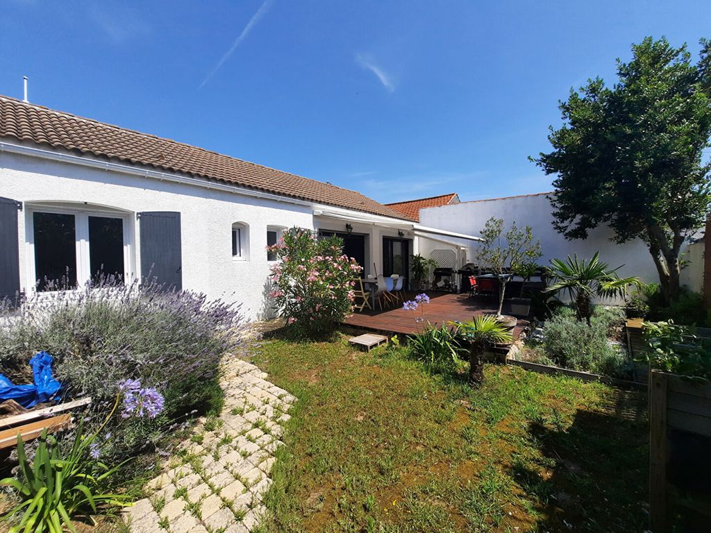 Achat maison à vendre 2 chambres 69 m² - L'Aiguillon-sur-Mer