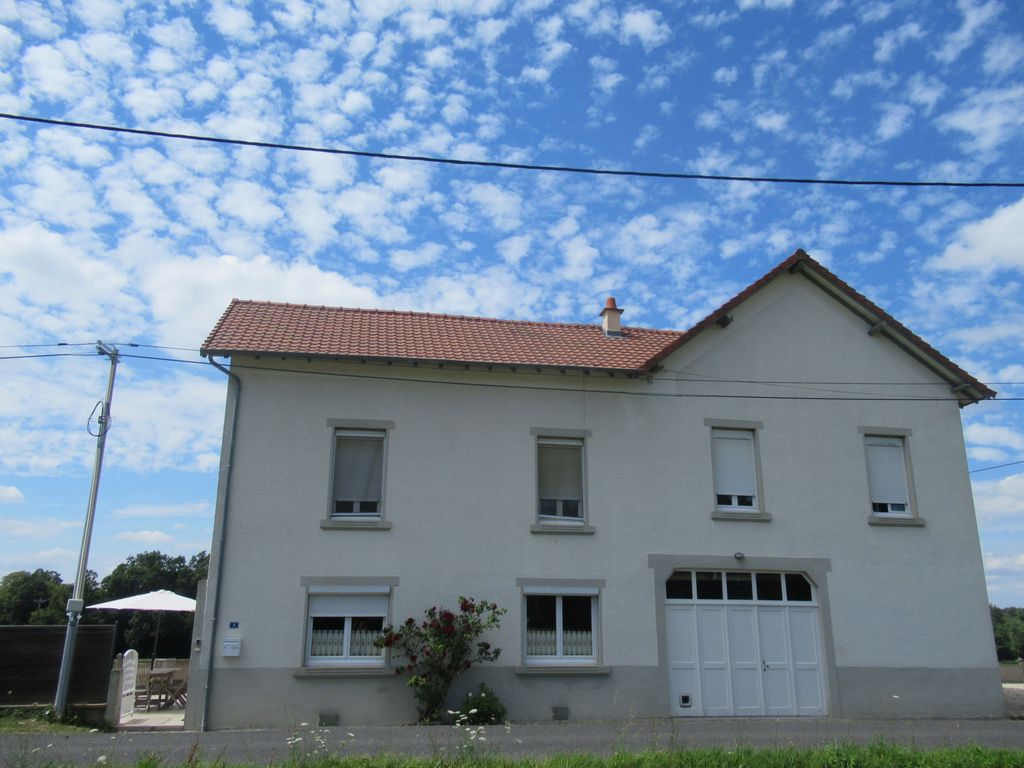 Achat maison à vendre 4 chambres 102 m² - Saint-Julien-le-Vendômois