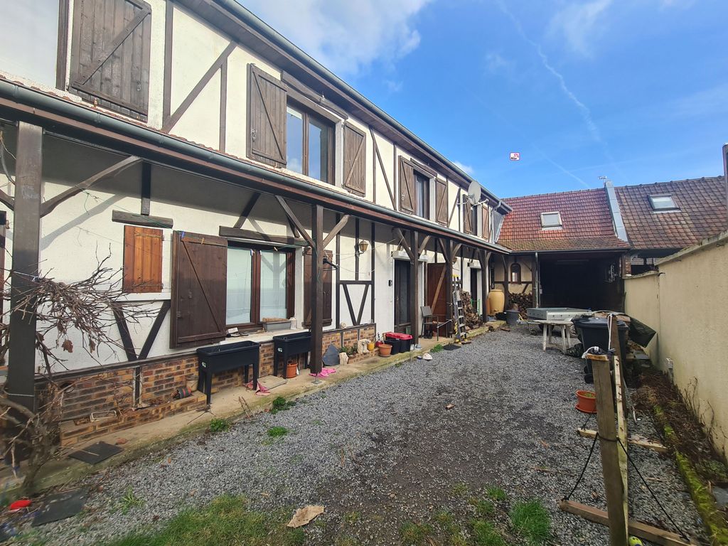 Achat maison à vendre 5 chambres 163 m² - Vignacourt