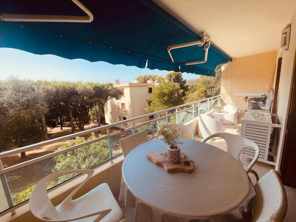 Achat appartement à vendre 2 pièces 43 m² - Bormes-les-Mimosas