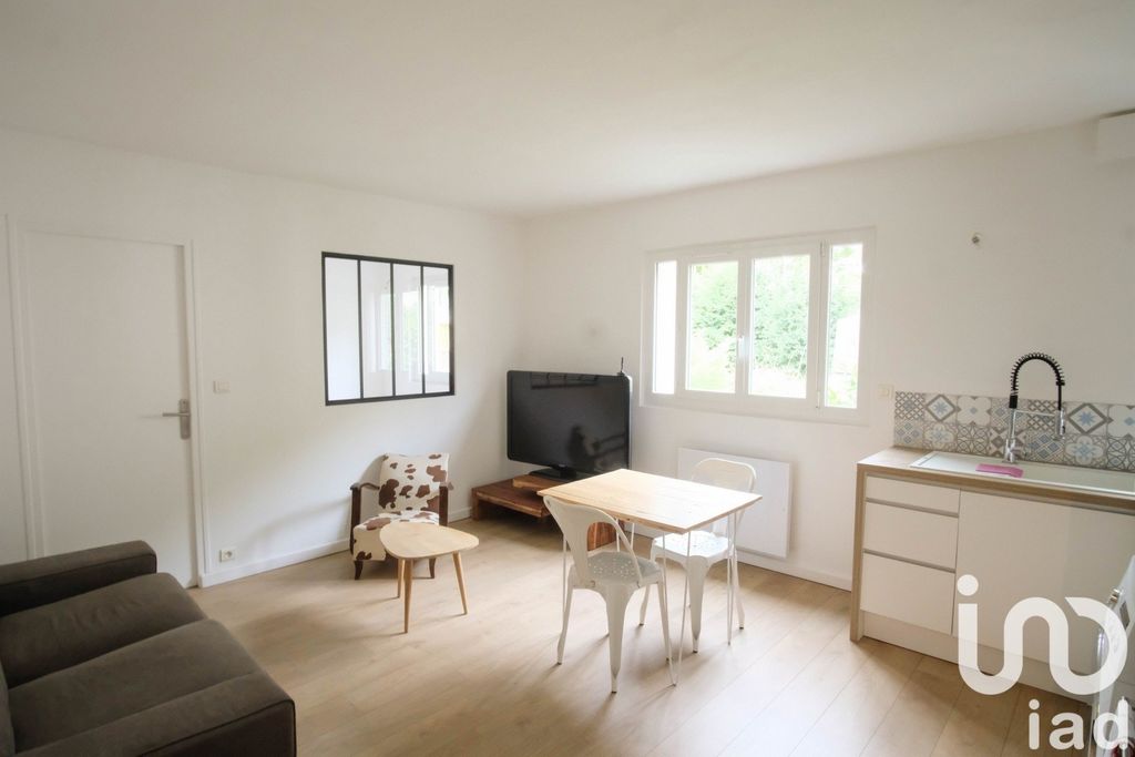 Achat appartement à vendre 2 pièces 32 m² - Saint-Maur-des-Fossés