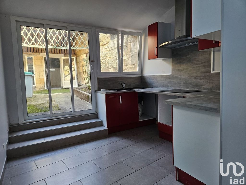 Achat maison à vendre 3 chambres 95 m² - Guîtres