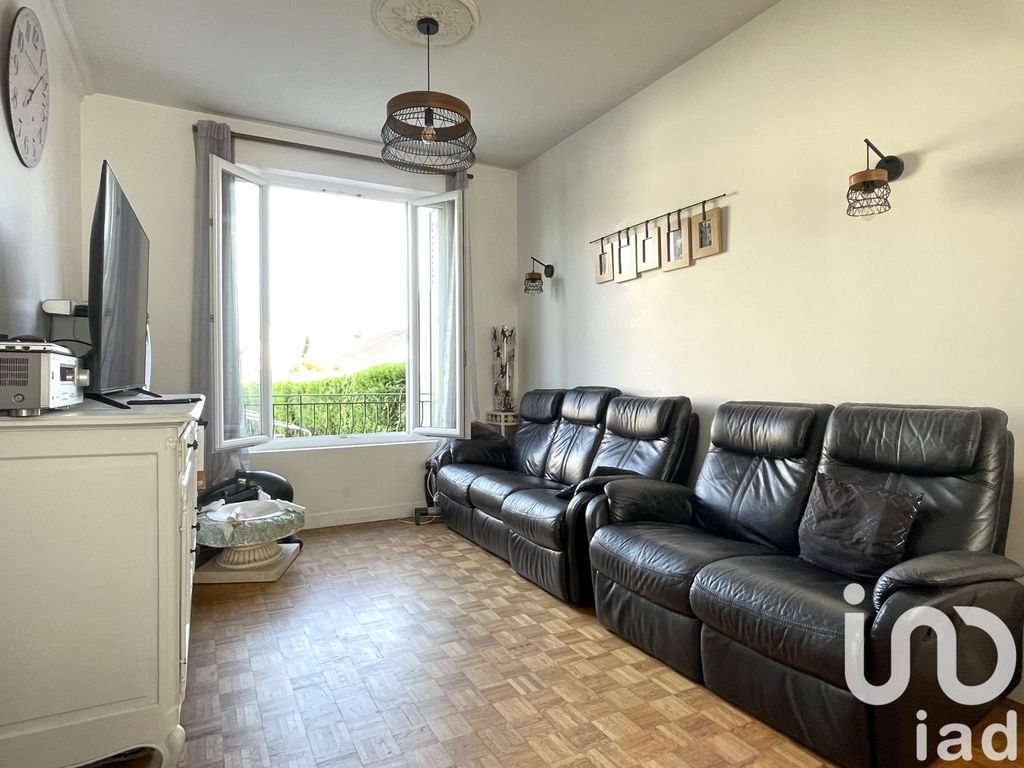 Achat maison à vendre 5 chambres 146 m² - Persan