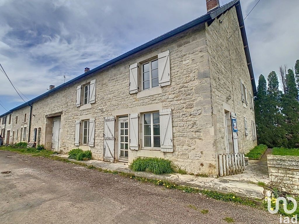 Achat maison à vendre 4 chambres 180 m² - Leffonds