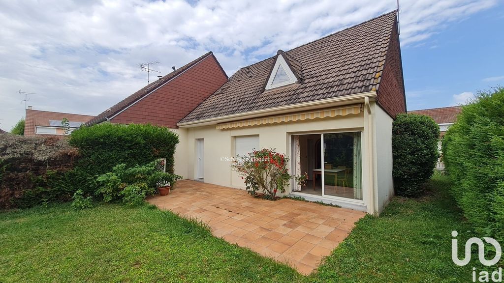 Achat maison à vendre 3 chambres 105 m² - La Chapelle-Saint-Mesmin