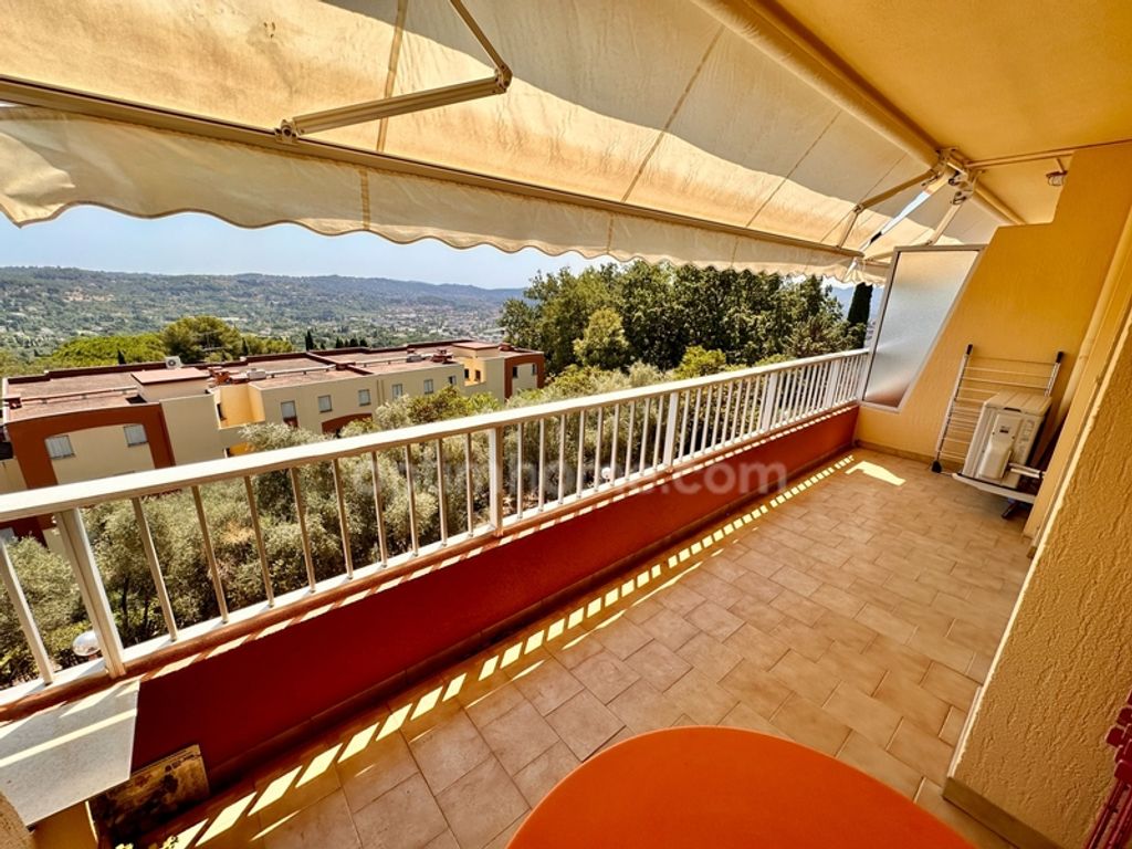 Achat appartement à vendre 3 pièces 65 m² - Grasse