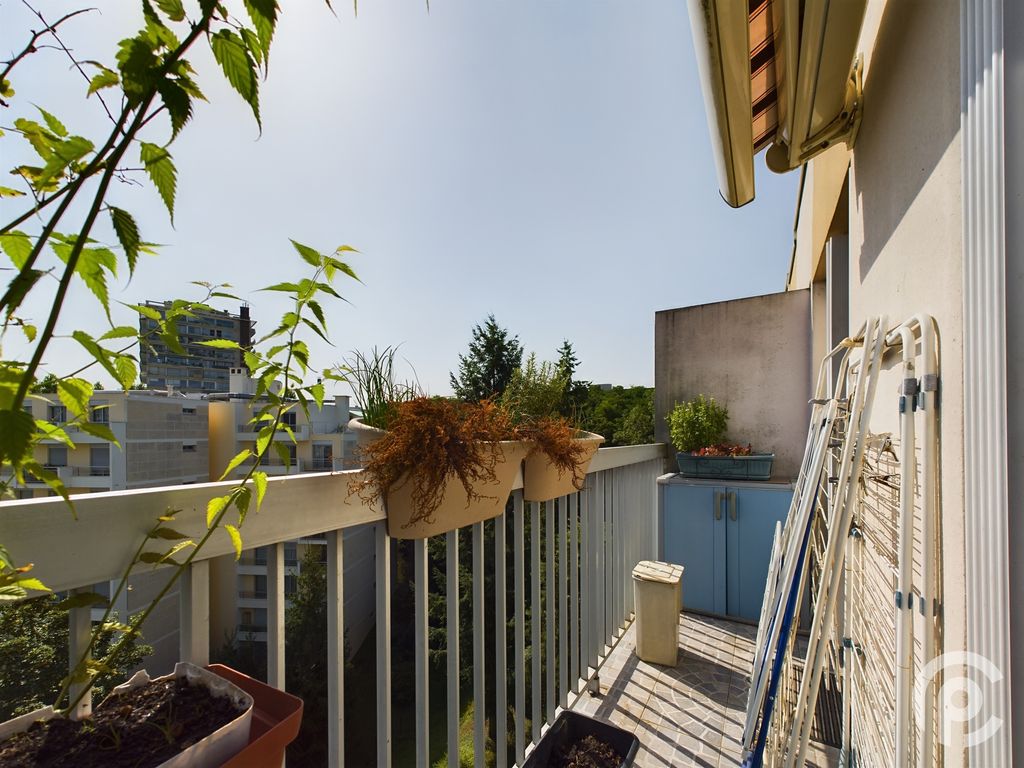 Achat appartement à vendre 3 pièces 71 m² - Clamart