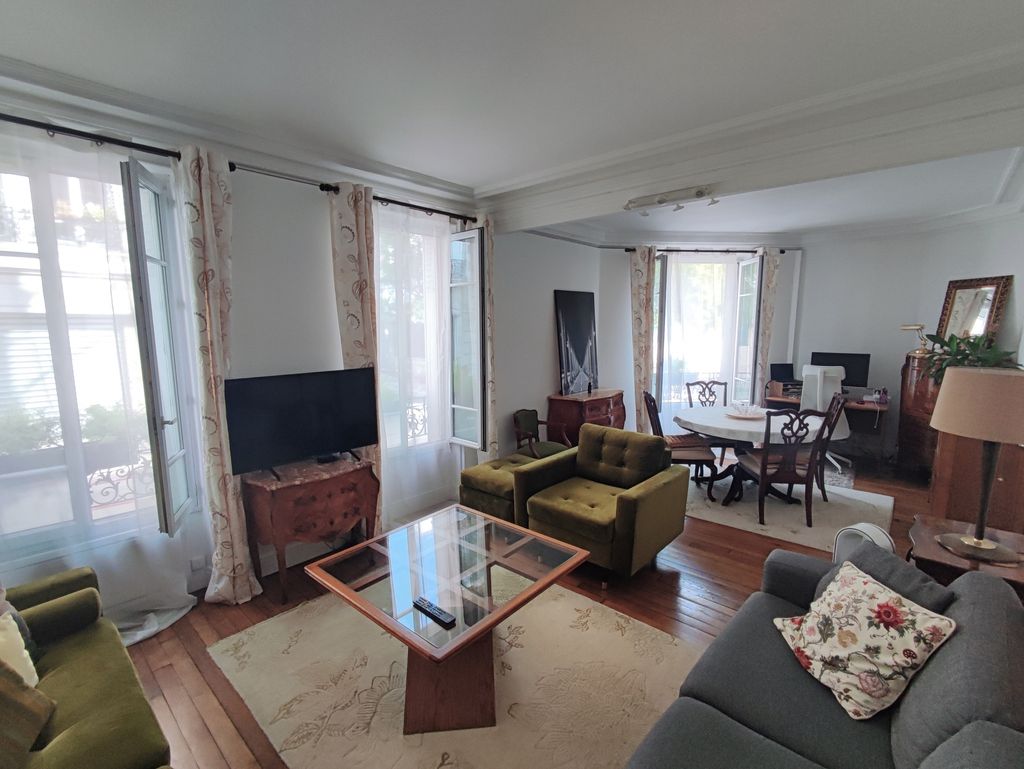 Achat appartement à vendre 4 pièces 62 m² - Courbevoie