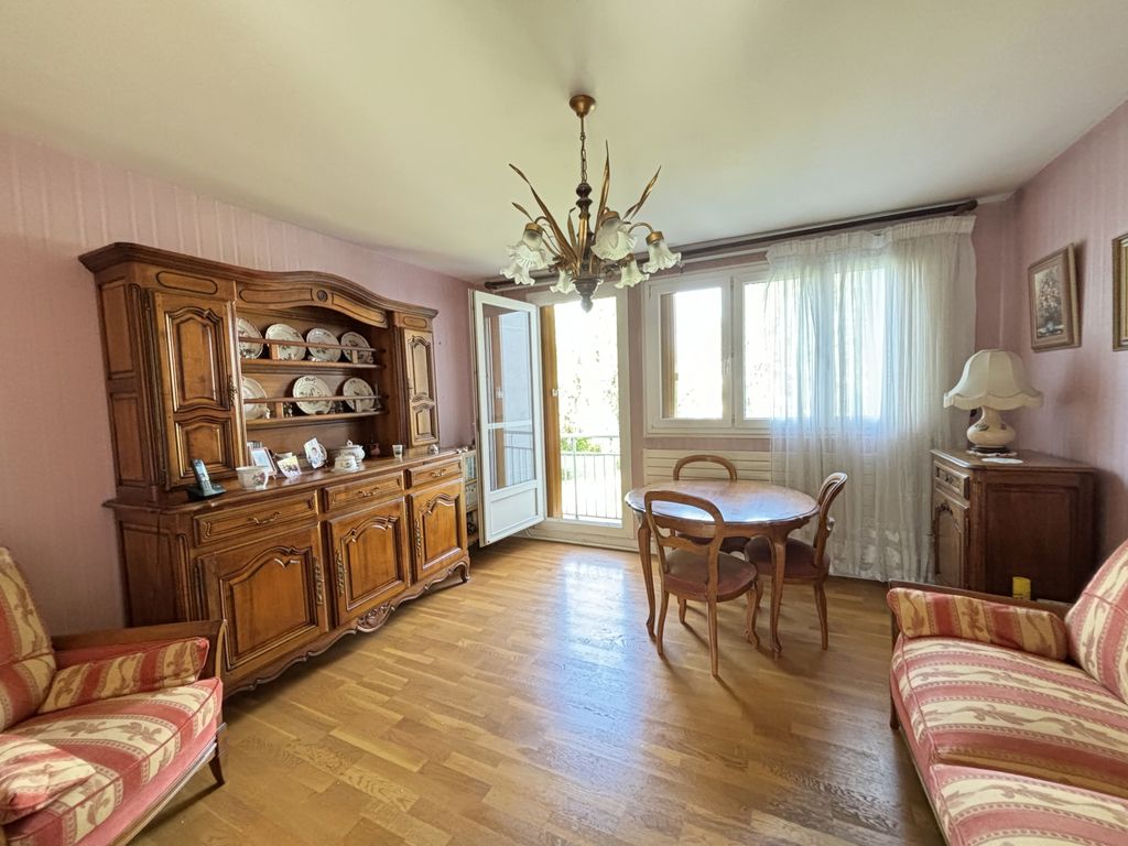 Achat appartement à vendre 3 pièces 57 m² - Le Plessis-Trévise